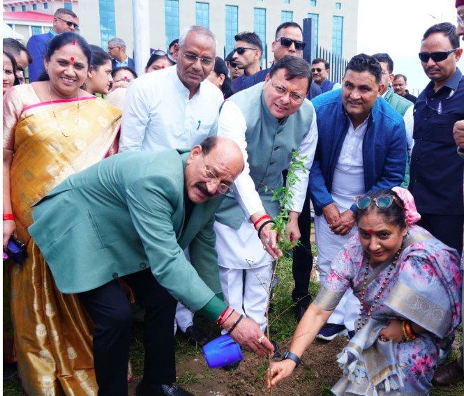 cm-and-speaker.jpg